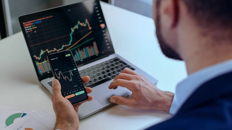 Vexaro Ulna KI-Handelsdashboard